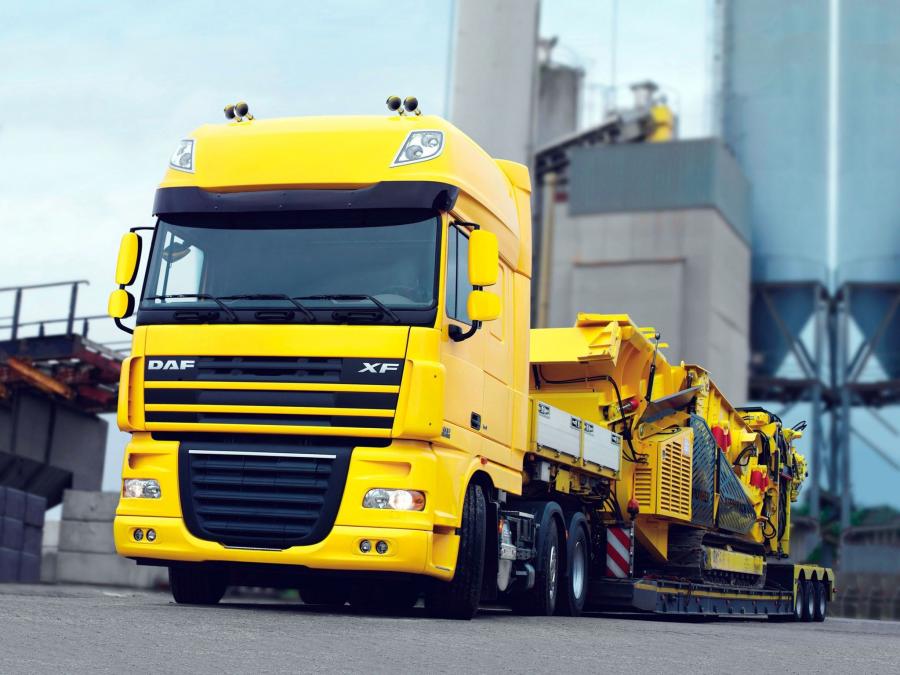  DAF XF105 6x2 FTG Super Space Cab 2006 года  (фото 2 из 5)